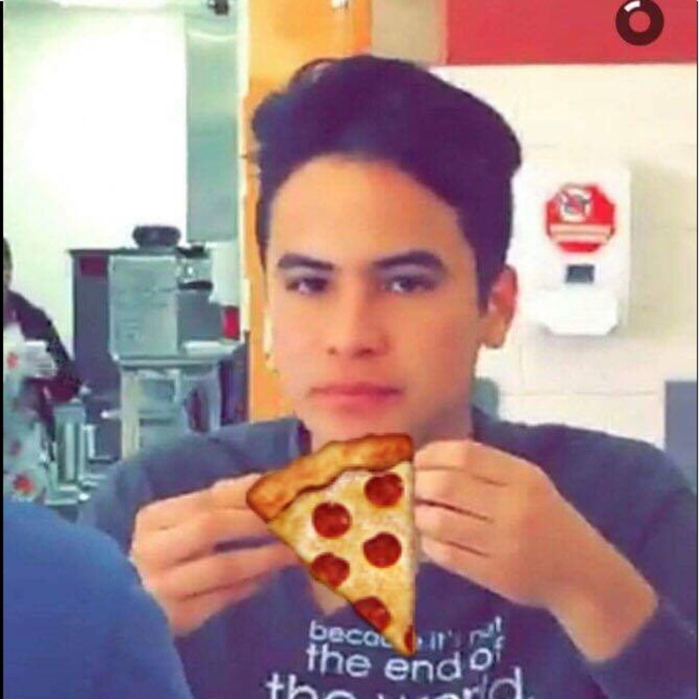 Meet your Posher, Carlos